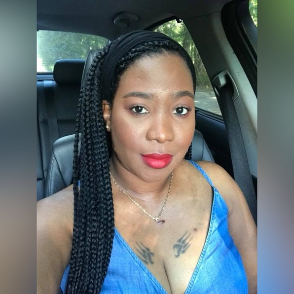 Meet your Posher, Melisa - Picture 1 of 1